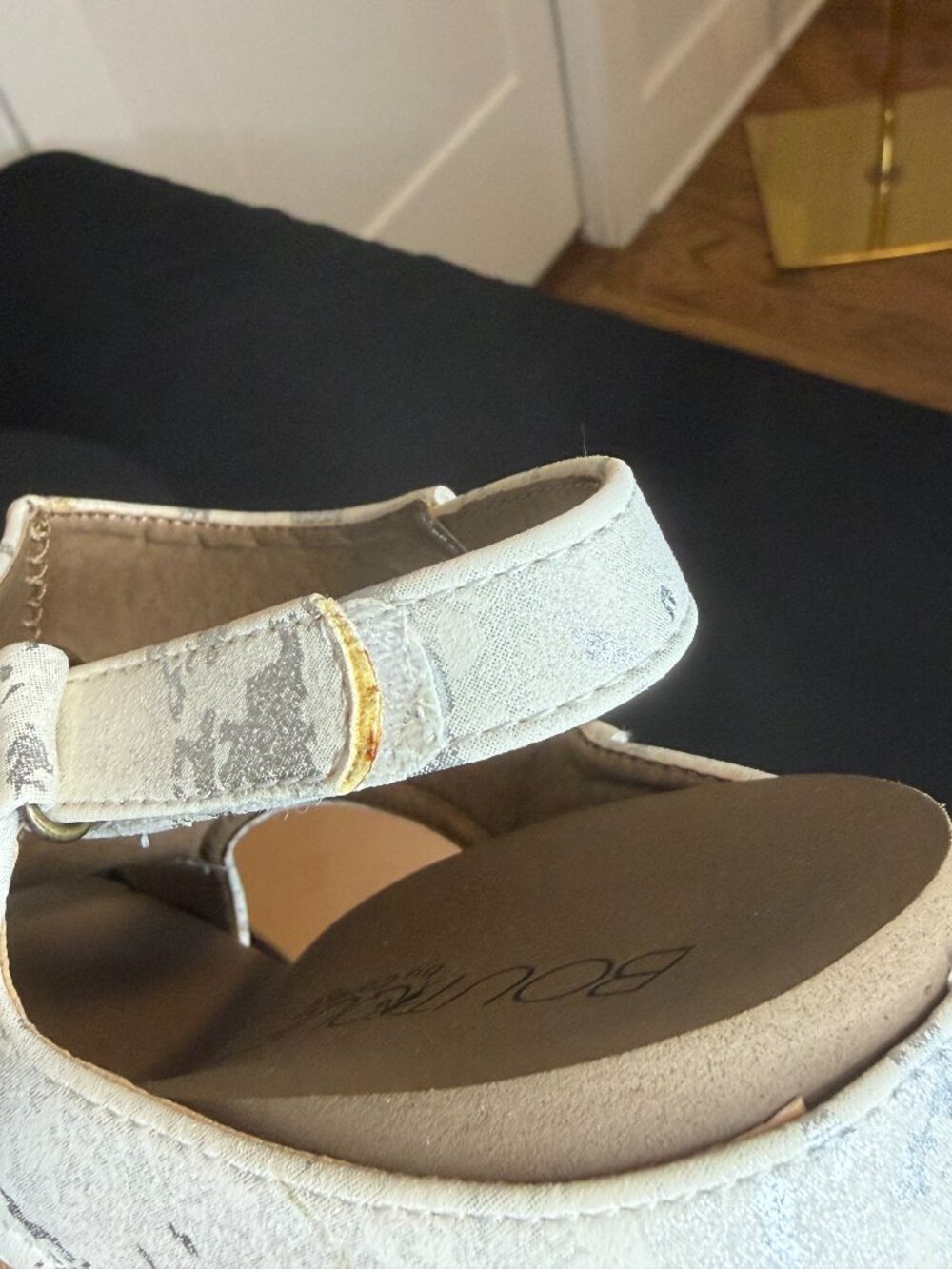Boutique by Corky's sandals - Picture 10 of 12